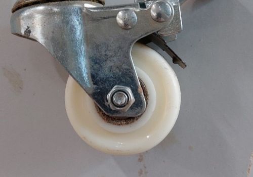 Bánh xe nylon trắng